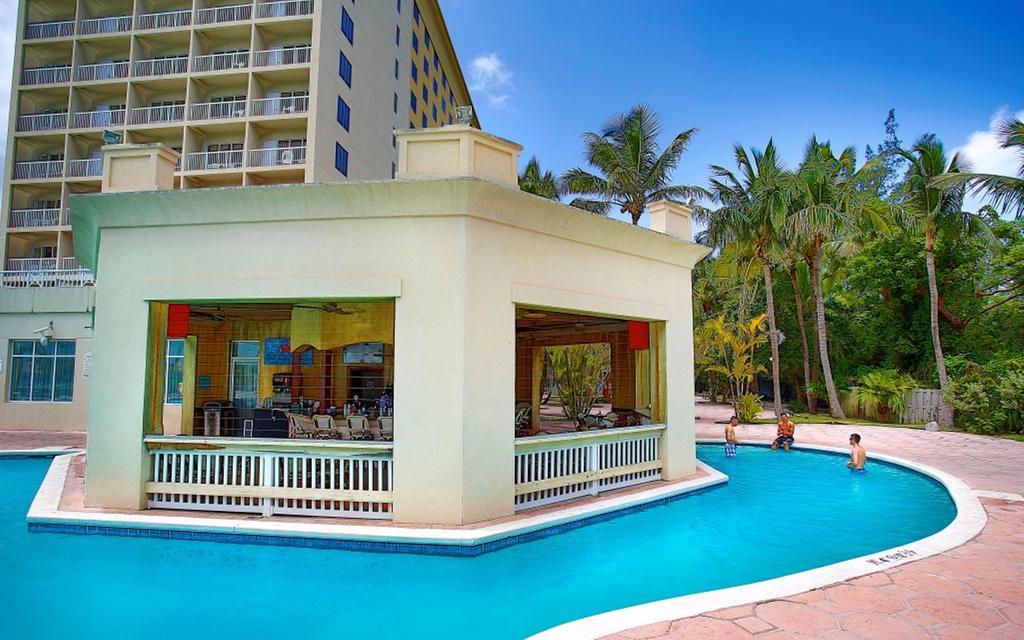Warwick Paradise Island Bahamas (Adults Only) Насау Екстериор снимка